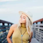 Women's dress
