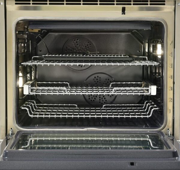 Grande Capacidade de Preparo: oferece 116 litros em um amplo espaço interno para receitas de todos os tamanhos.