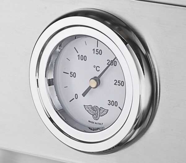 Mostrador da Temperatura do Forno: permite controlar a temperatura ideal para cada tipo de prato, exclusivo dos fogões TECNO.