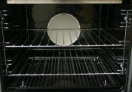 Bandeja para Grelhar Alimentos: especial para assar alimentos como carnes, aves e peixes.