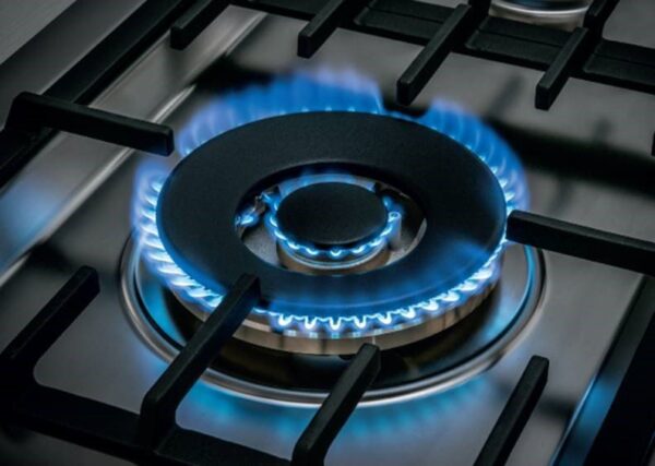 Queimador Dual Flame: de 4.000 W ideal para cozimentos ultra-rápidos, no uso de grandes panelas e no preparo de receitas que pedem calor intenso.