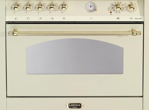 Forno Ventilado Multifunções: oferece 10 versáteis funções que tornam mais rápido e fácil preparar todos os tipos de alimentos. Prepare vários pratos simultaneamente no forno sem misturar odores e sabores entre os alimentos, ganhando tempo e utilizando toda a capacidade do forno.