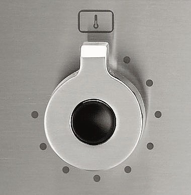 Manípulos Profissionais: todos em robusto aço inox com formato ergonômico.