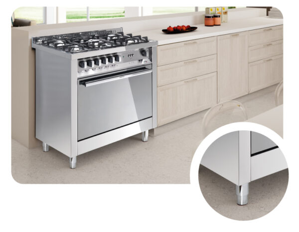 Altura Regulável: nivela-se com o balcão da cozinha girando os pés do fogão.