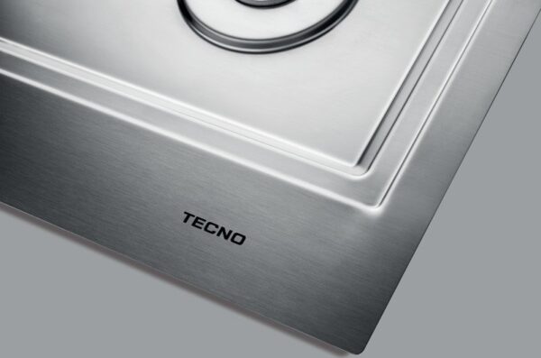 Mesa em Aço Inox 304: incomparável qualidade com alta resistência à corrosão e manchas, totalmente selada e com cantos arredondados.