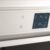 Painel TFT Touch & Scroll: elegante, sem frestas e todo acionado por toque. Facilmente controla todas as funções e indica a troca do filtro de água, porta aberta e alterações de temperatura ocorridas no refrigerador e freezer em caso de queda de energia.