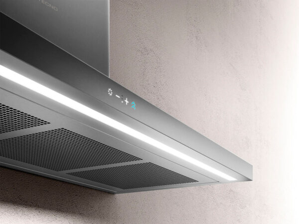 Iluminação por LEDs: Permite visualizar com clareza o ponto de preparo dos alimentos por entre a fumaça e o vapor.