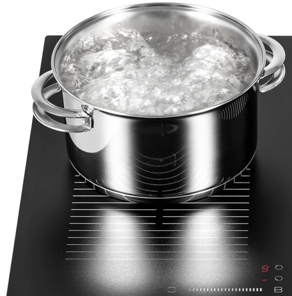 Tecnologia Bridge: proporciona a mesma quantidade de calor em ambas as zonas de aquecimento das laterais do cooktop, ideal para cozinhar com grandes panelas.