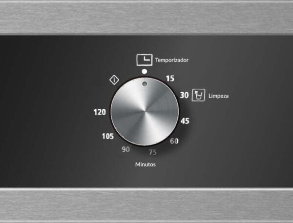 Timer: para até 120 minutos com desligamento automático do forno e aviso sonoro no final do tempo de preparo selecionado. Controle fácil e prático para saborear alimentos sempre no ponto desejado.
