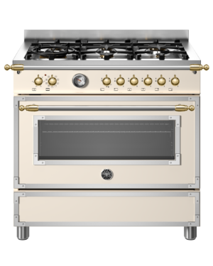 Fogão Bertazzoni Heritage HER96L1EAVGT na cor marfim e dourado.