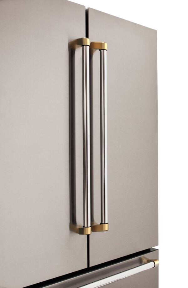 Aço Inox Anti-manchas: possui uma proteção sobre as portas que evita marcas de dedo e manchas, proporcionando maior beleza e durabilidade.