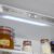 Iluminação por LEDs: presente no refrigerador e freezer, proporciona uma sofisticada e uniforme iluminação interna dos alimentos sem gerar calor.