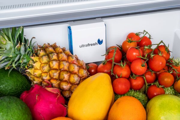 Filtros Ultrafresh: alimentos frescos por mais tempo através da filtragem do ar para remover o gás etileno liberado naturalmente pelos mesmos e também dos demais odores do refrigerador.