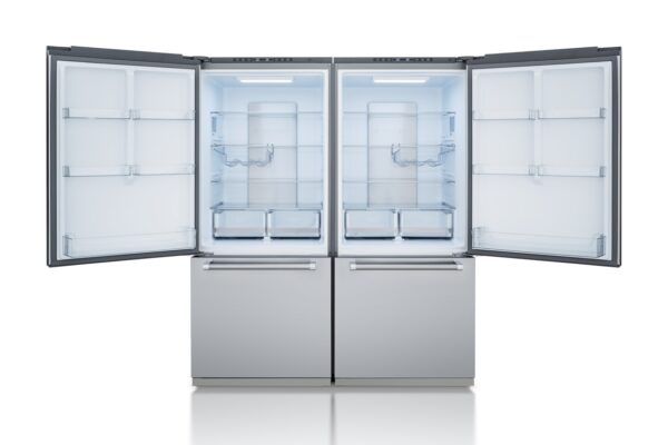 Funcionamento Silencioso: equipado com eficientes sistema de ventilação e compressor que oferecem baixo nível de ruído de 45 dB, indispensável para cozinhas integradas à outros ambientes.