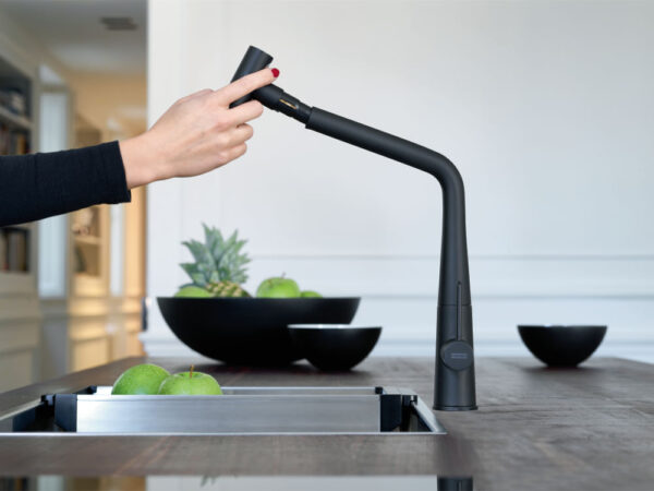 Misturador Monocomando Mythos Icon Black Matte