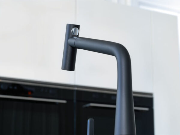 Misturador Monocomando Mythos Icon Black Matte